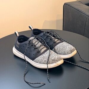 Charged Women's Under Armour Sneakers